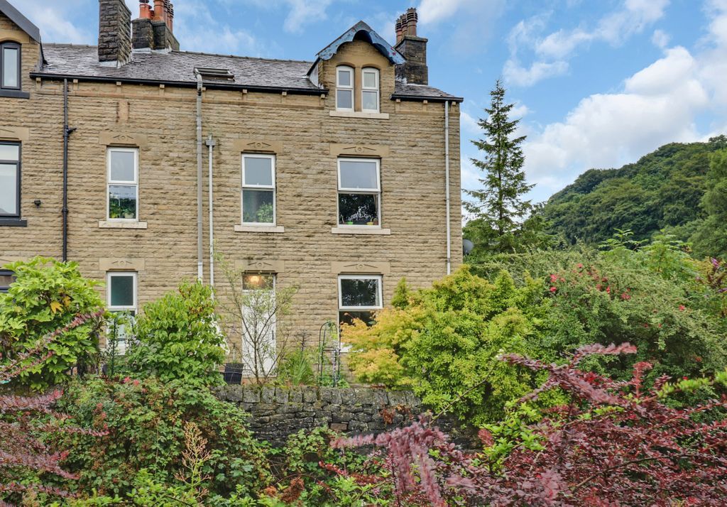 4 bed end terrace house for sale in Adelaide Street, Hebden Bridge HX7