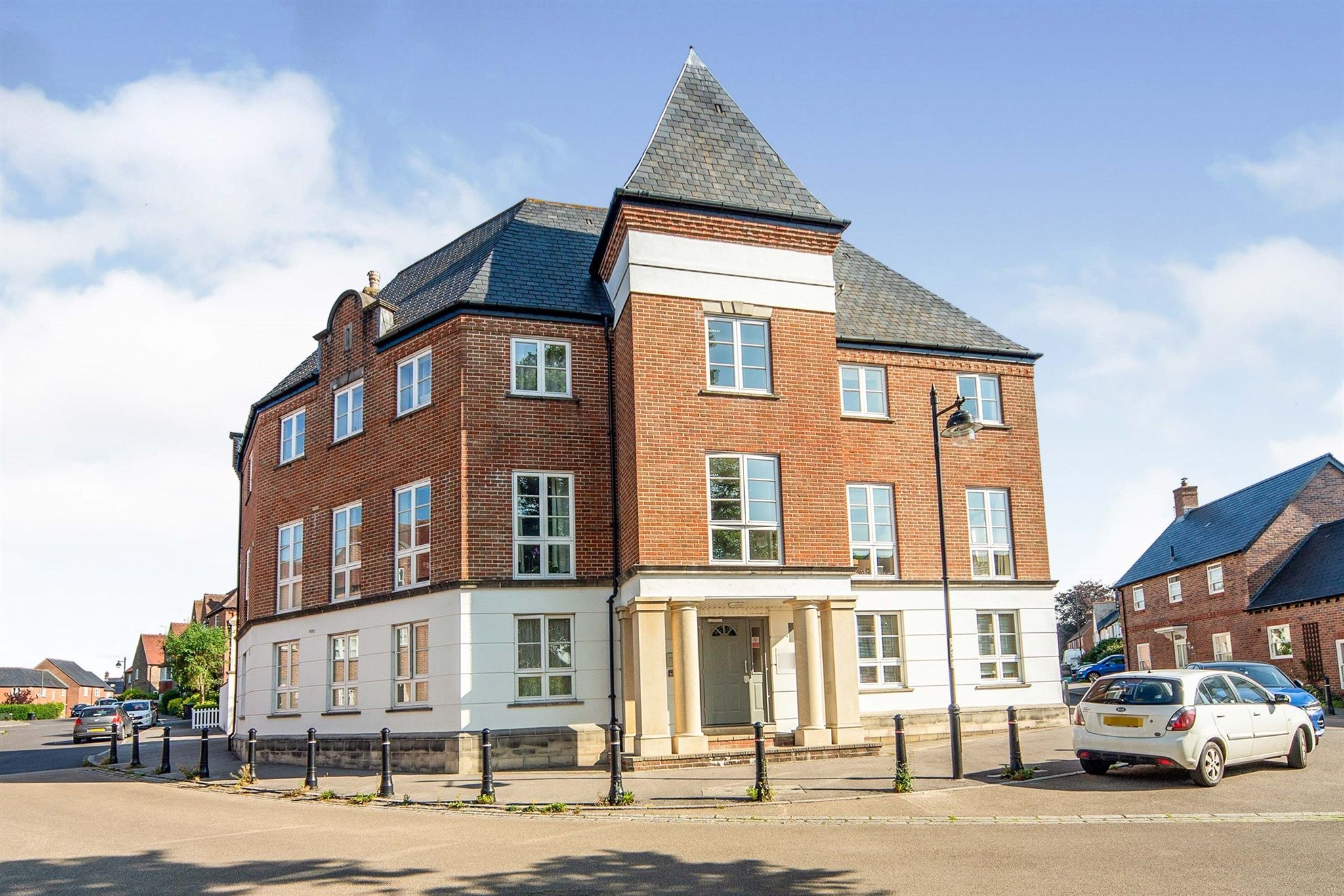 2 bed flat to rent in Cedar Road, Charlton Down, Dorchester DT2 Zoopla