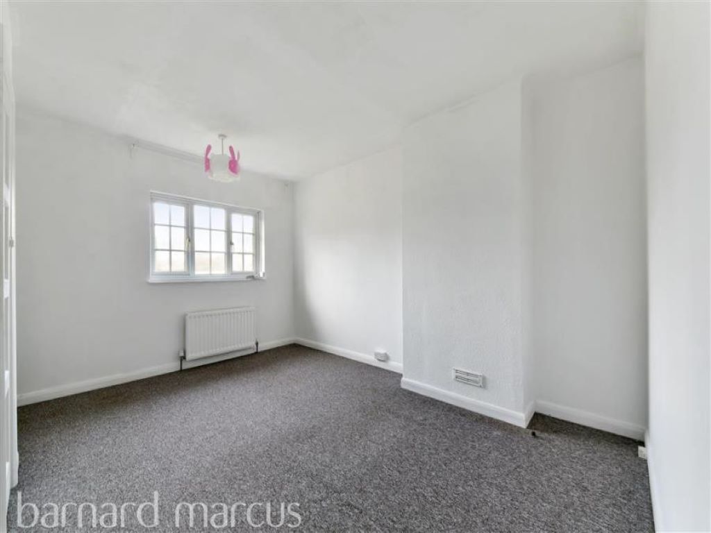 3 bed terraced house for sale in Tylers Close, Godstone RH9 Zoopla