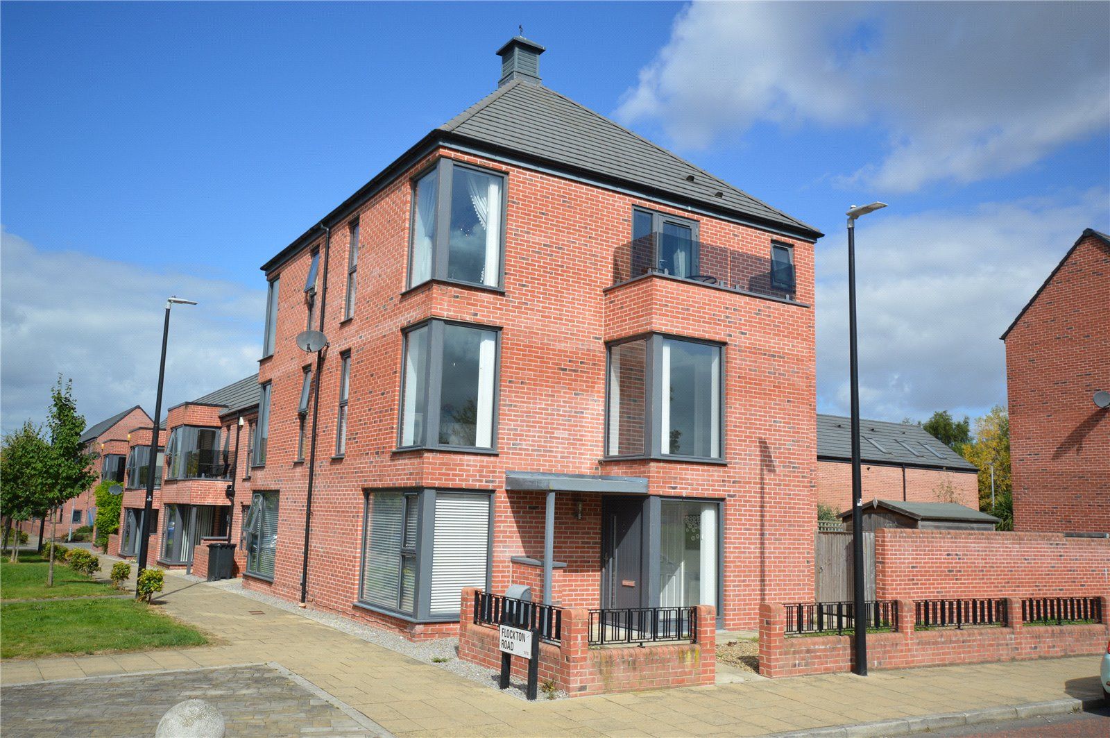 4 bed semidetached house for sale in Middleton Little Road, Allerton