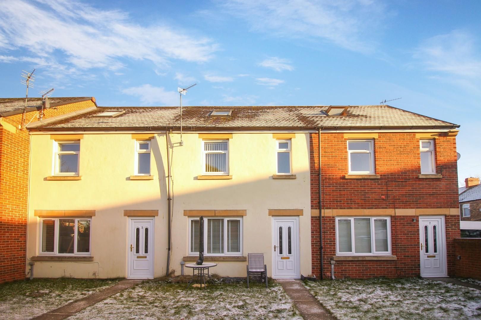 3 bed flat for sale in Ashfield Mews, Hazlerigg, Newcastle Upon Tyne