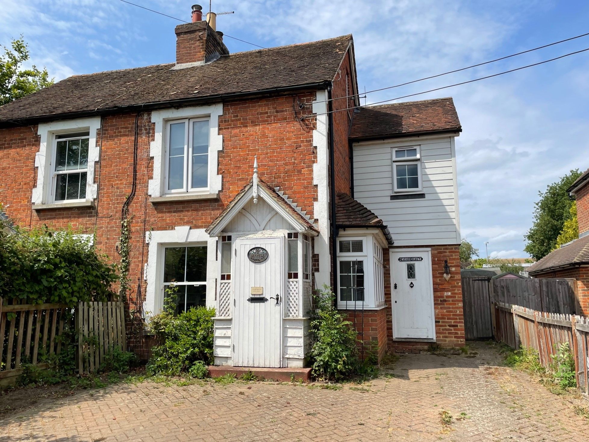4 bed semidetached house for sale in Station Road, Staplehurst