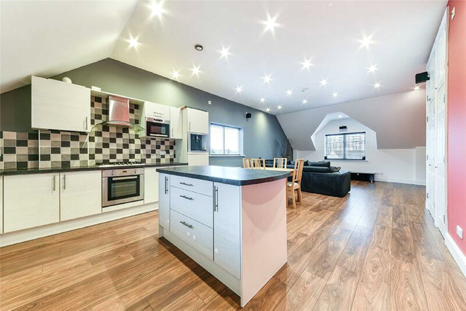 2 bed flat to rent in Mulgrave Road, Croydon, Surrey CR0 Zoopla