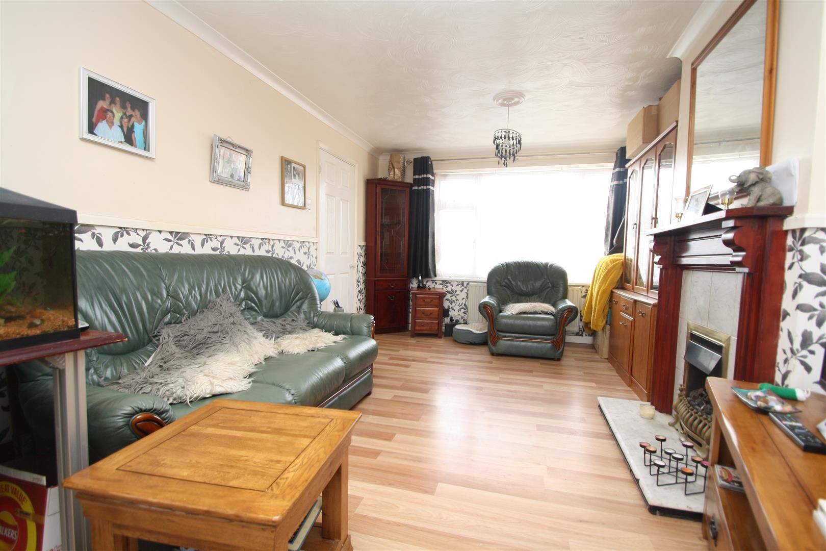 3 bed property for sale in Shenley Road, Bletchley, Milton Keynes MK3