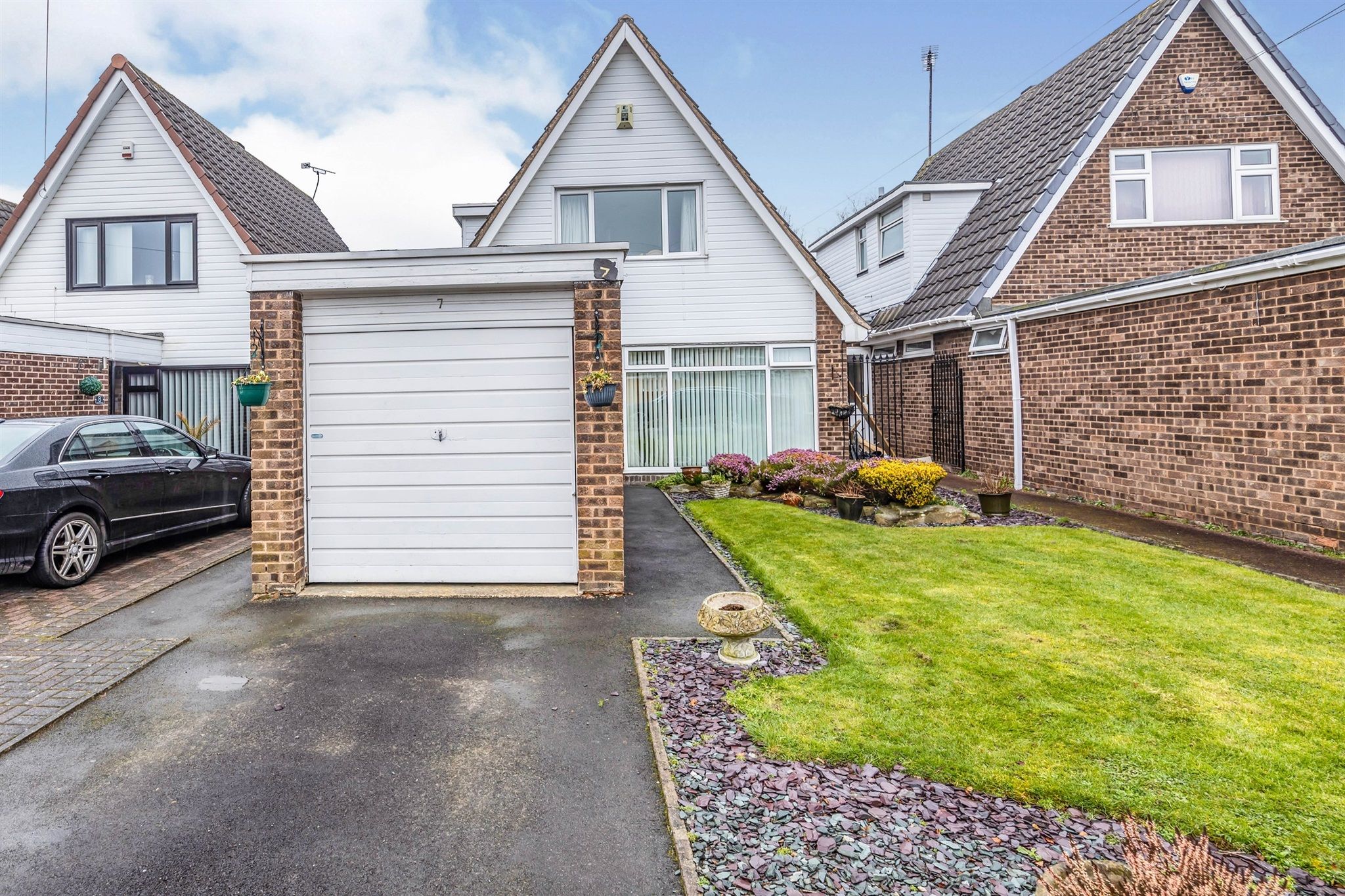 Sickleholm Drive, Evington, Leicester LE5  