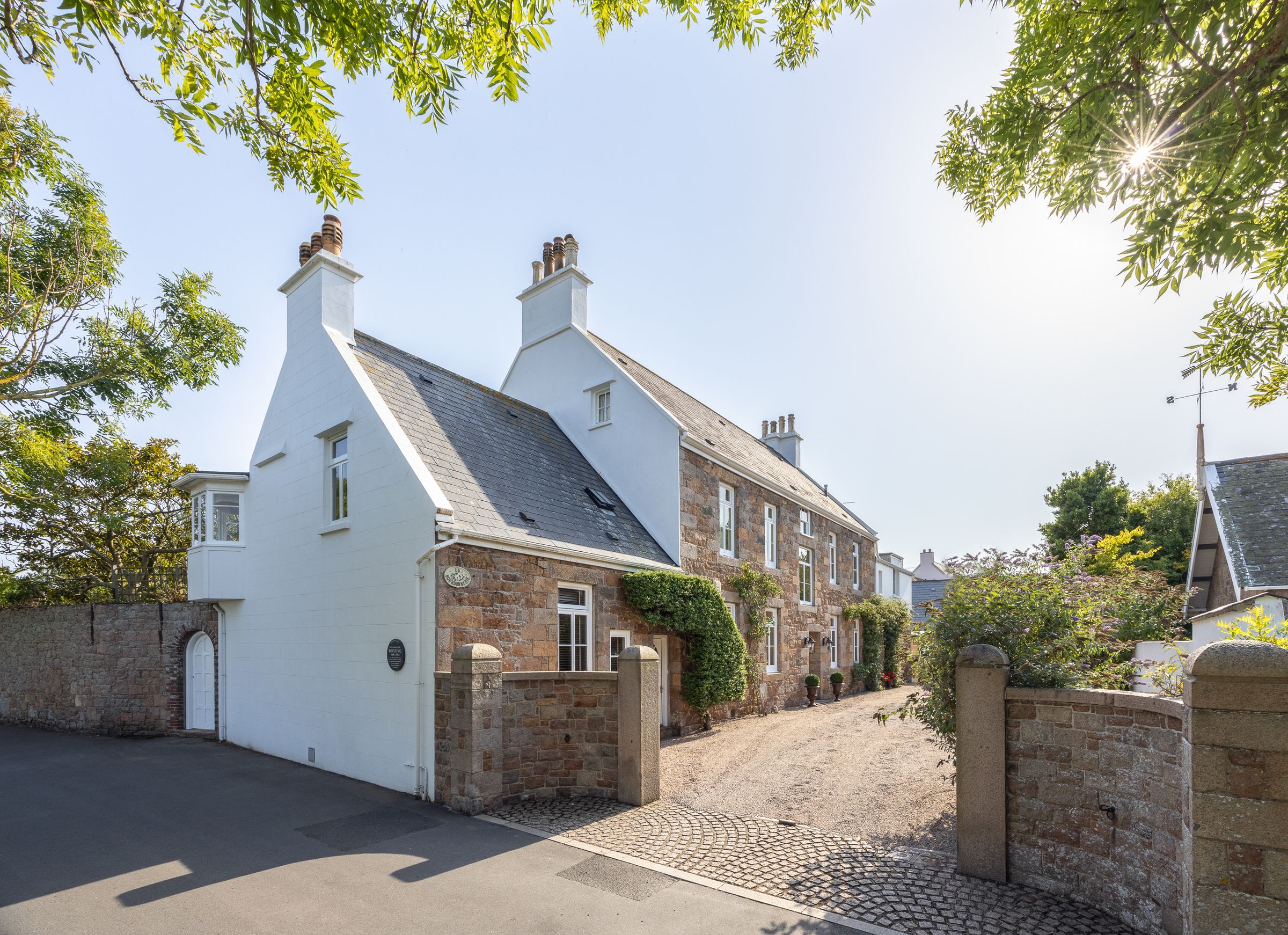 9 bed detached house for sale in La Rue De La Lourderie, St. Clement