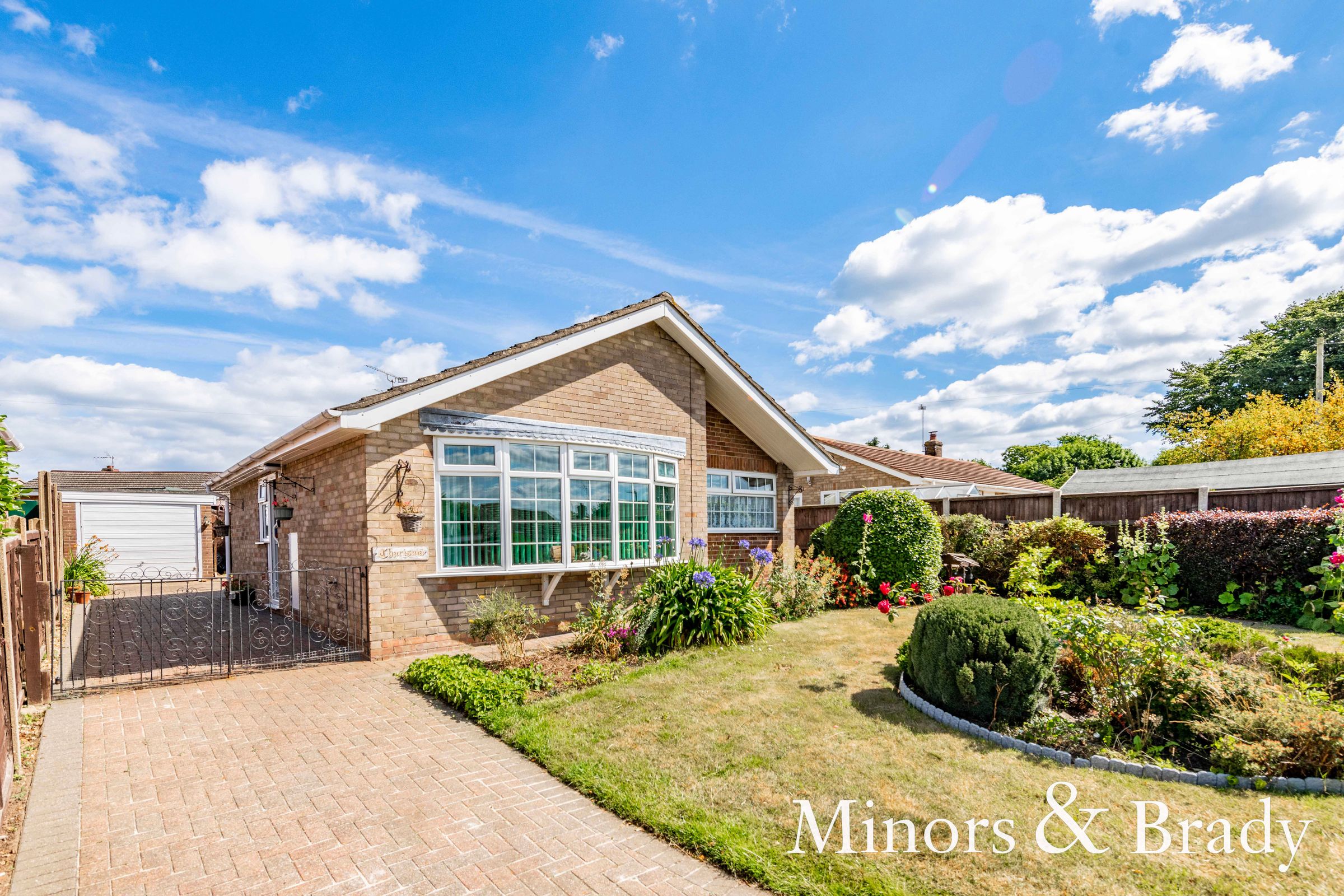 2 bed detached bungalow for sale in North Road, Hemsby, Great Yarmouth