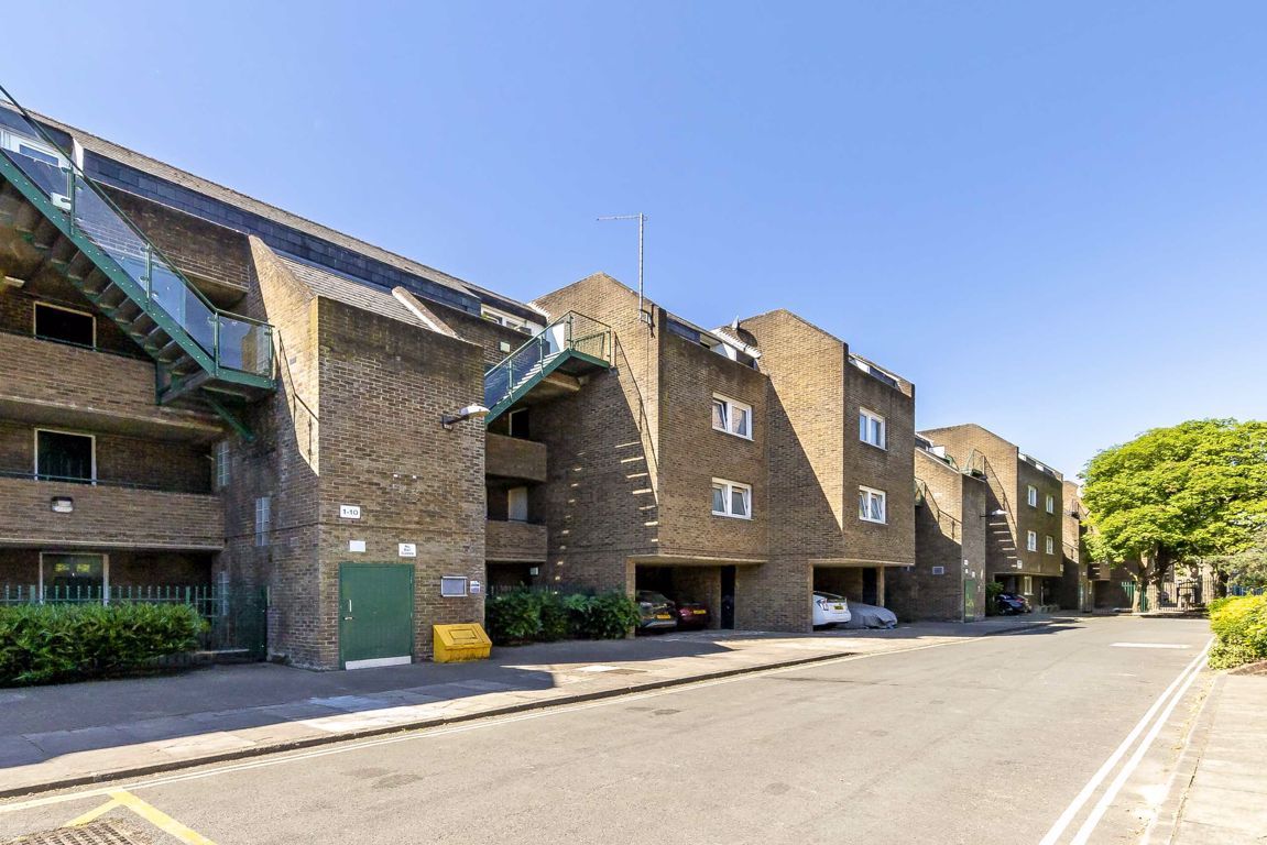 Sycamore Walk, London W10