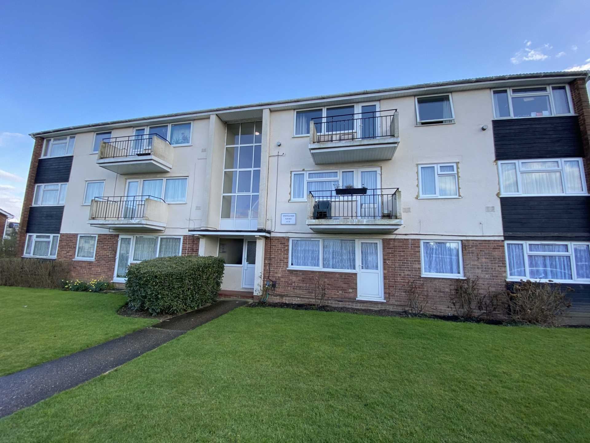 3 bed flat to rent in Stratfield Road, Borehamwood WD6 Zoopla