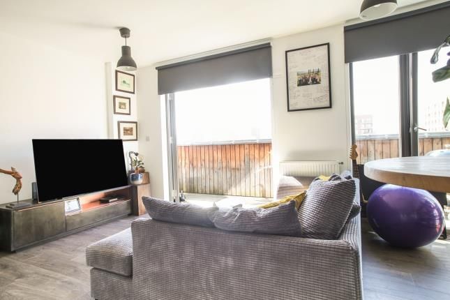 108 Hammersley Road London England E16  