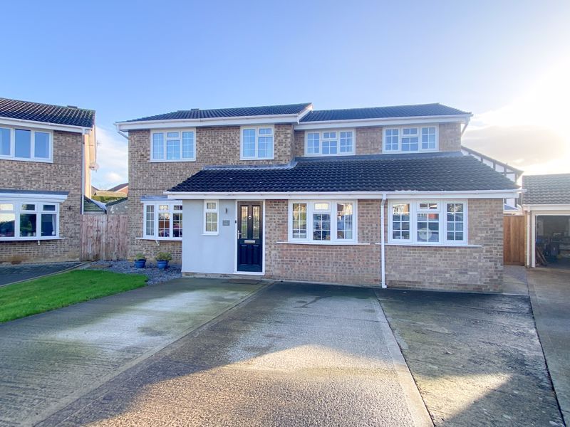 5 bed detached house for sale in Bramham Chase, Newton Aycliffe DL5