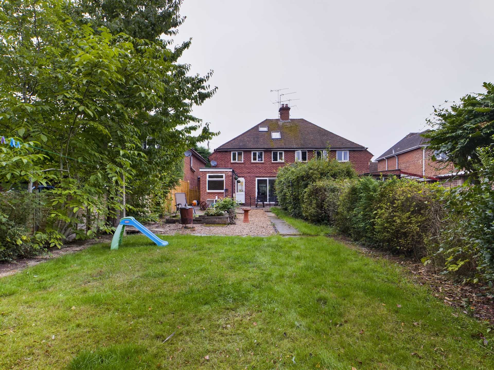 4 bed semidetached house for sale in Elizabeth Road, Marlow SL7 Zoopla