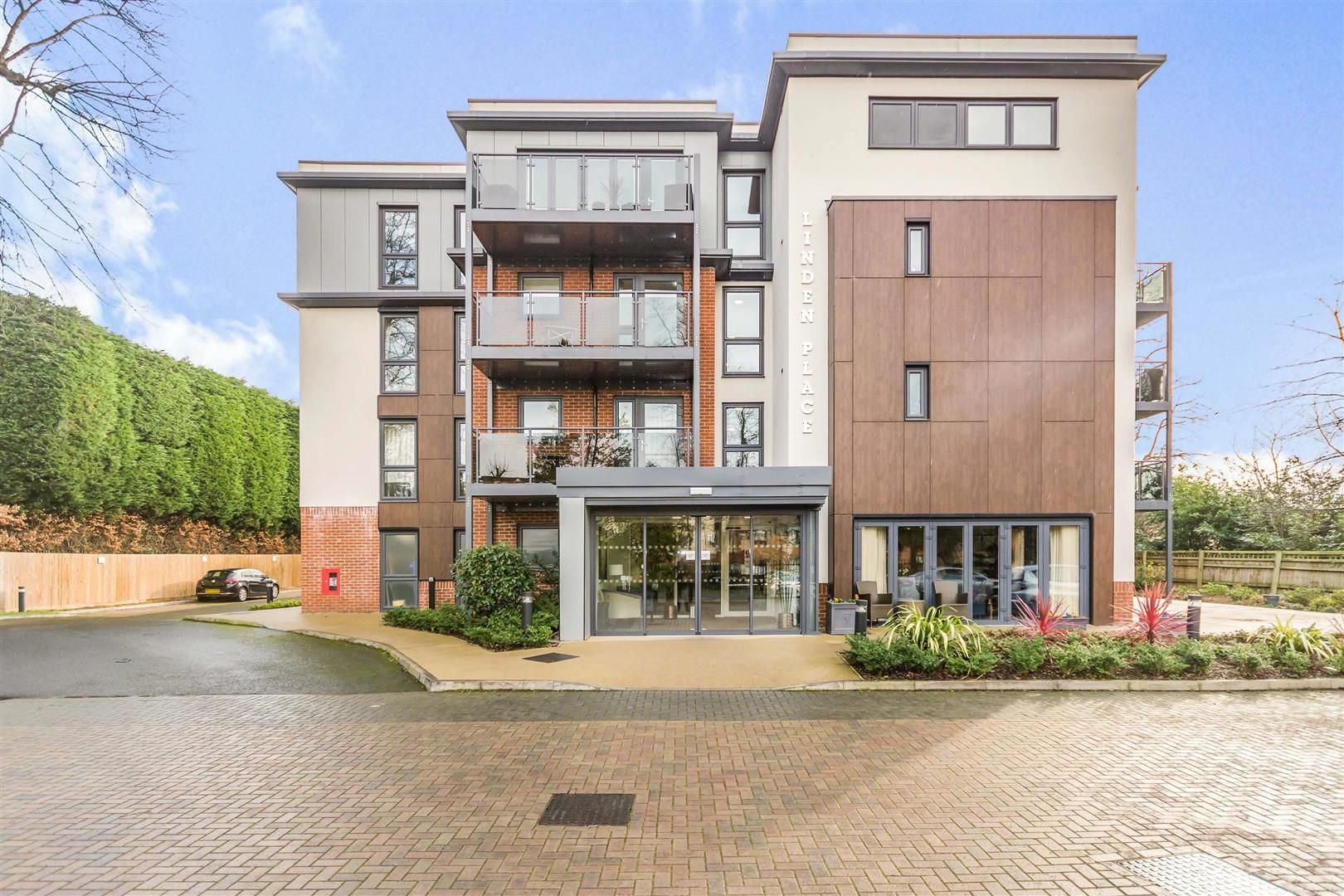 1 bed flat for sale in Hampton Lane, Solihull B91 Zoopla