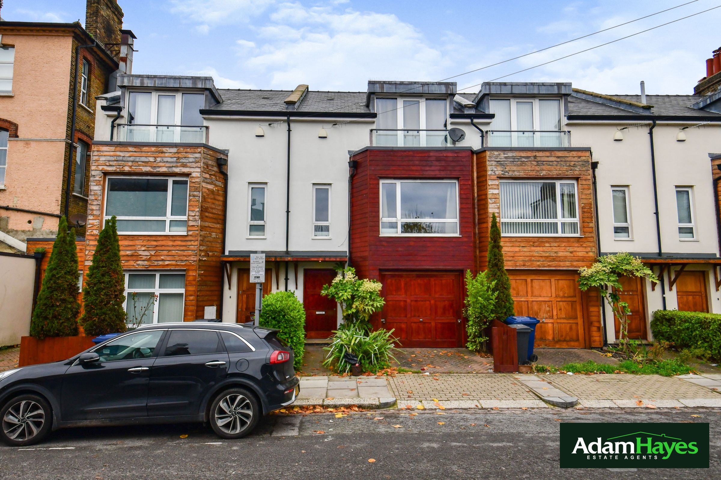 3 bed terraced house for sale in Lincoln Road, London N2 Zoopla