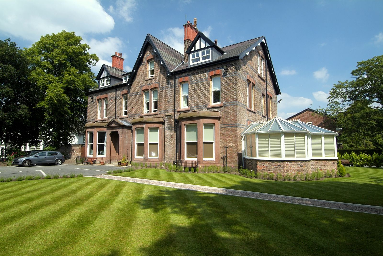 3 bed flat for sale in Lyndhurst Road, Lyndhurst Rd Mossley Hill