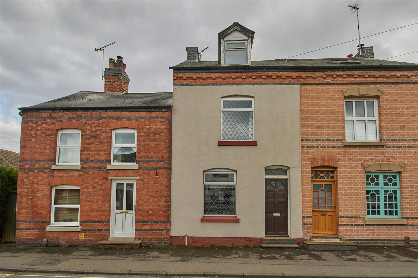 2 bed terraced house for sale in The Green, Church Street, Burbage
