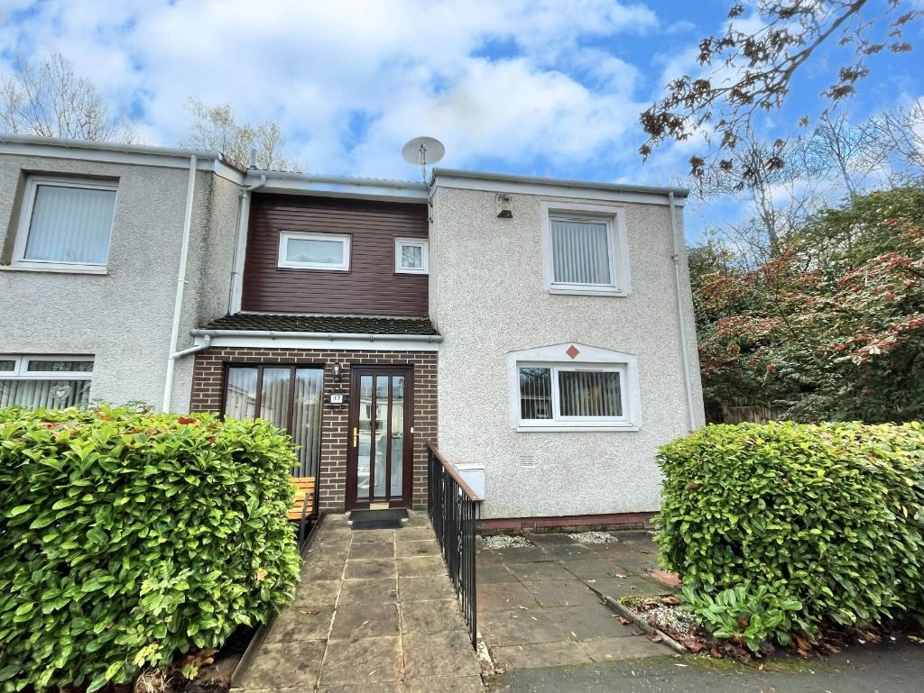 4 bed end terrace house for sale in Troon Court, Greenhills, East