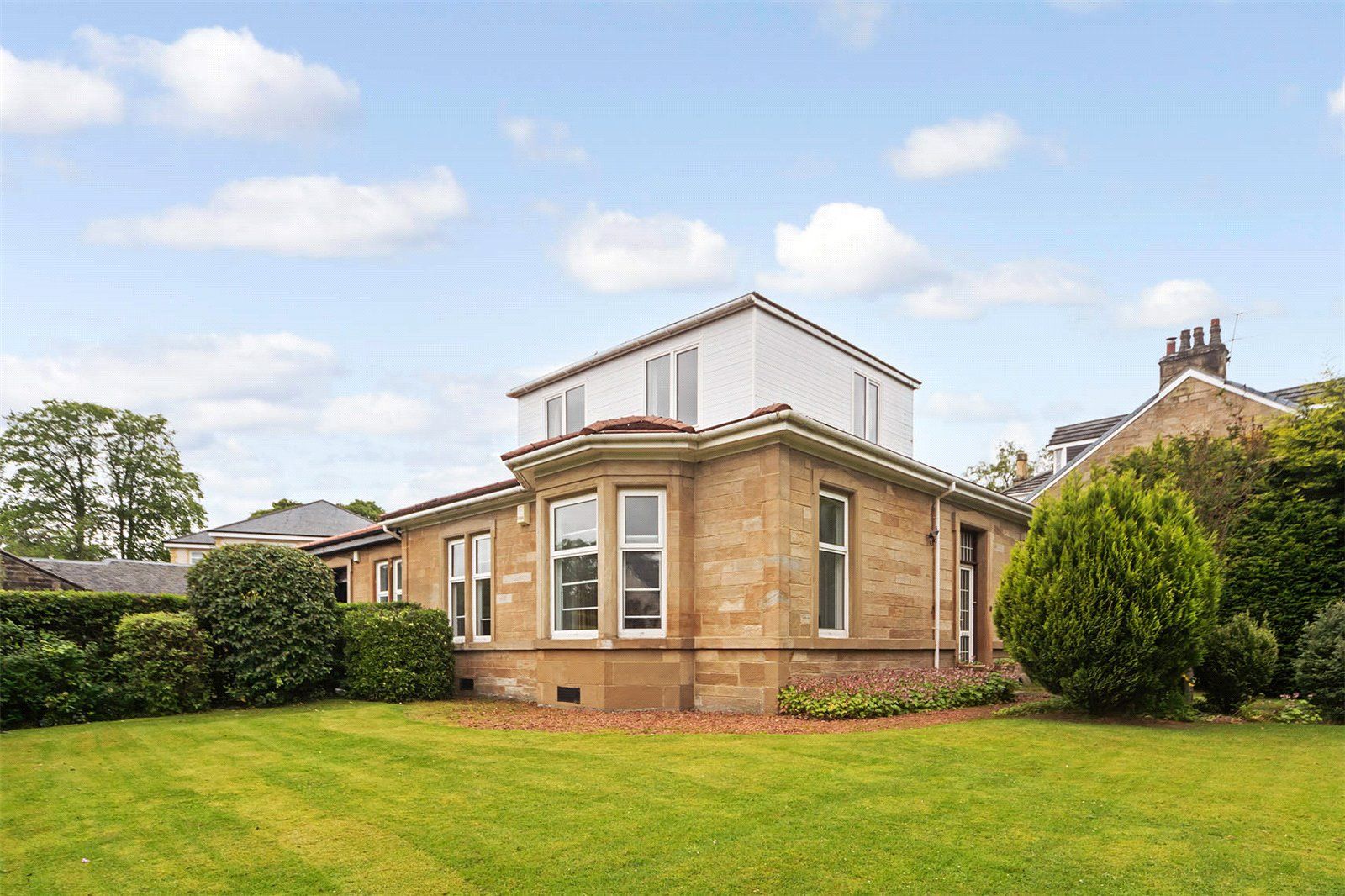 3 bed semidetached house for sale in Wardrop Place, The Village, East