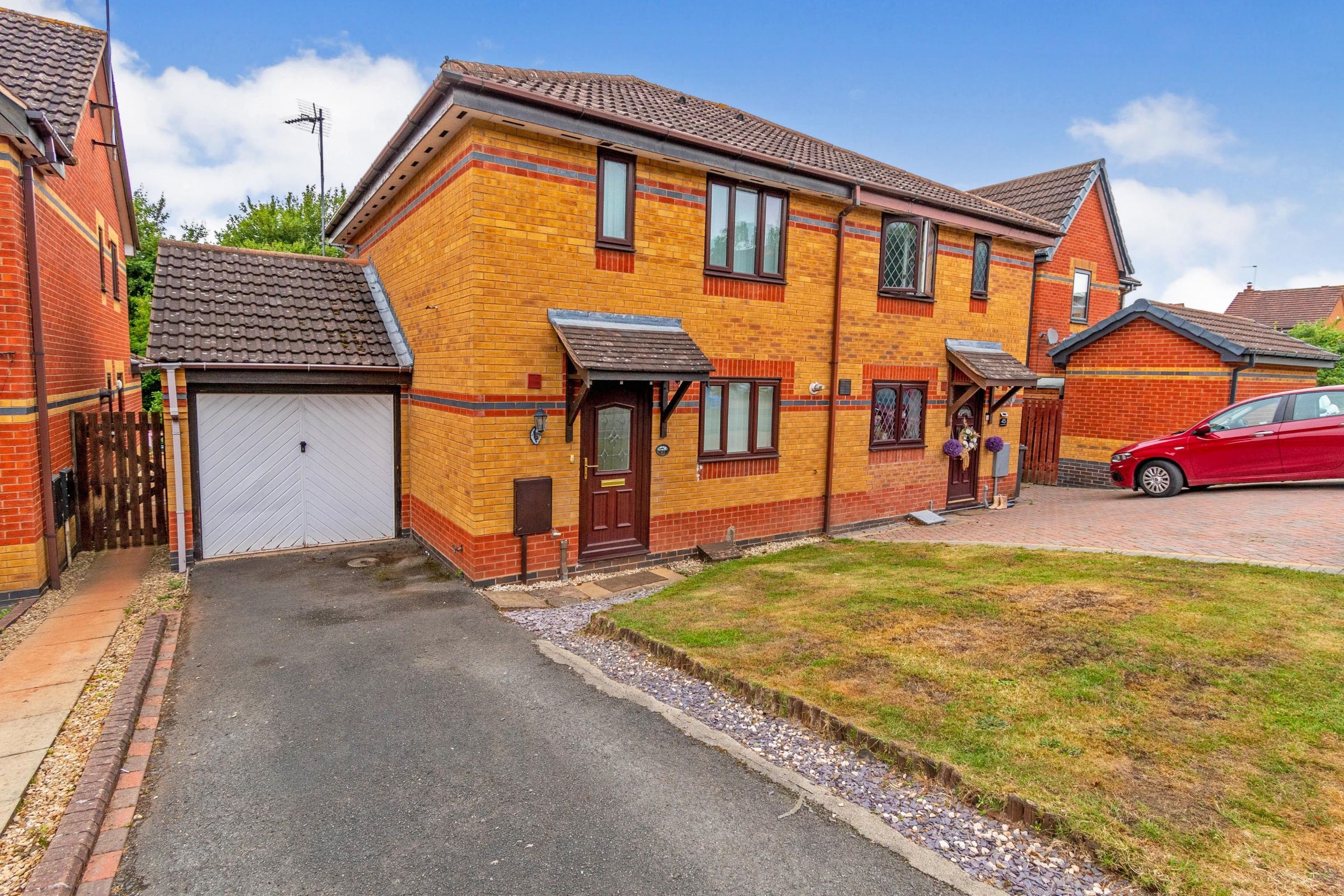 3 bed semidetached house for sale in Bumblehole Meadows, Wolverhampton
