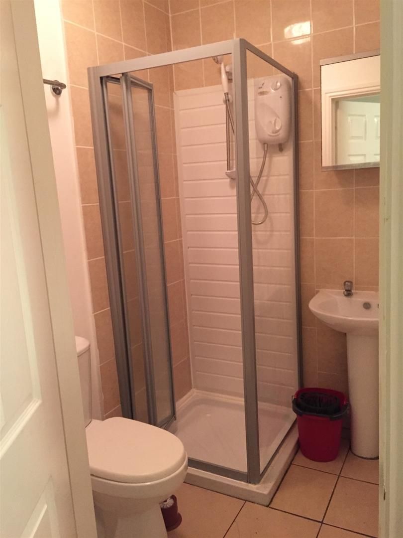 Studio to rent in Pershore Road, Selly Park, Birmingham B29 Zoopla