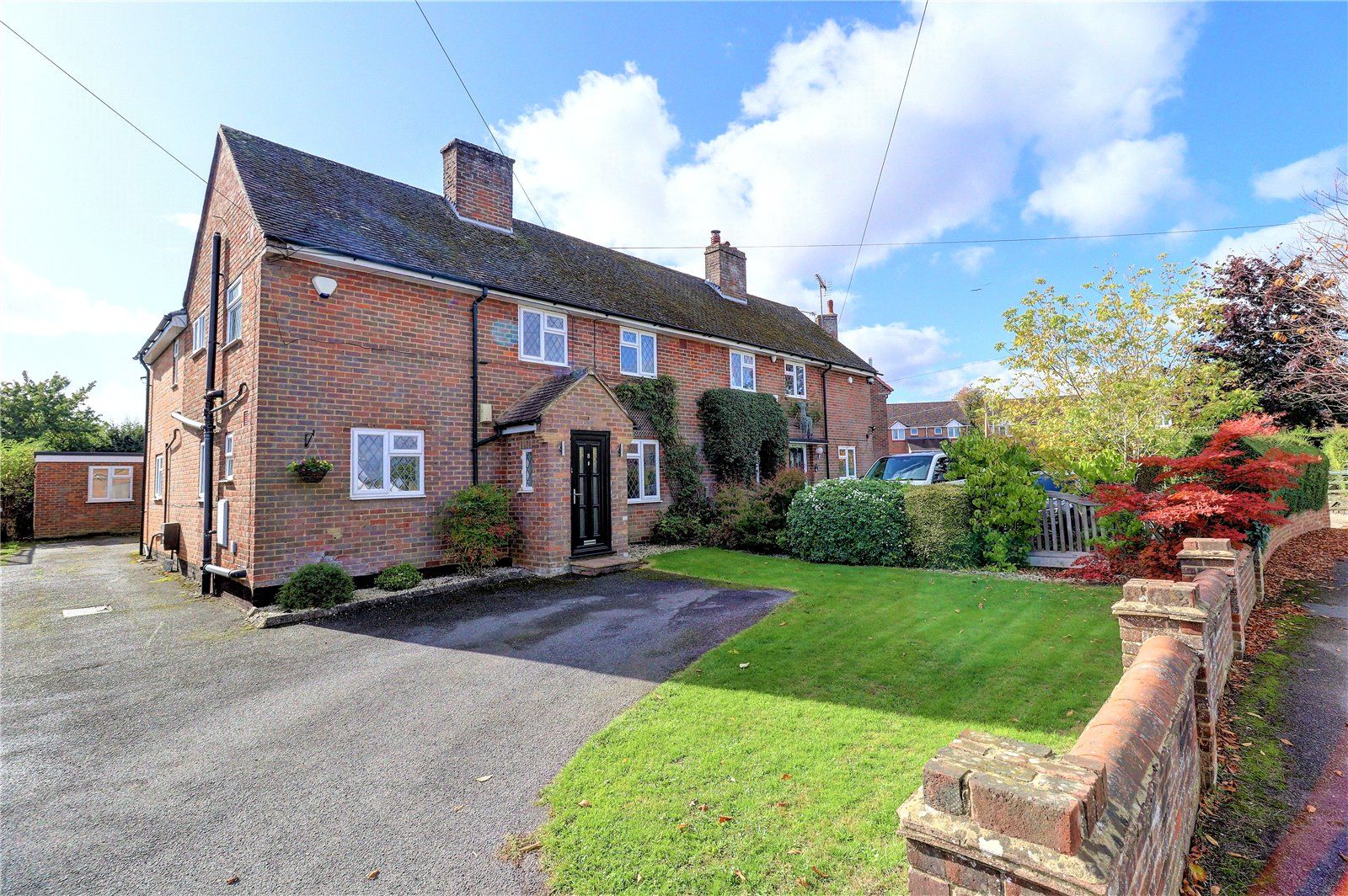 4 bed semidetached house for sale in Tylers Road, Hazlemere, High