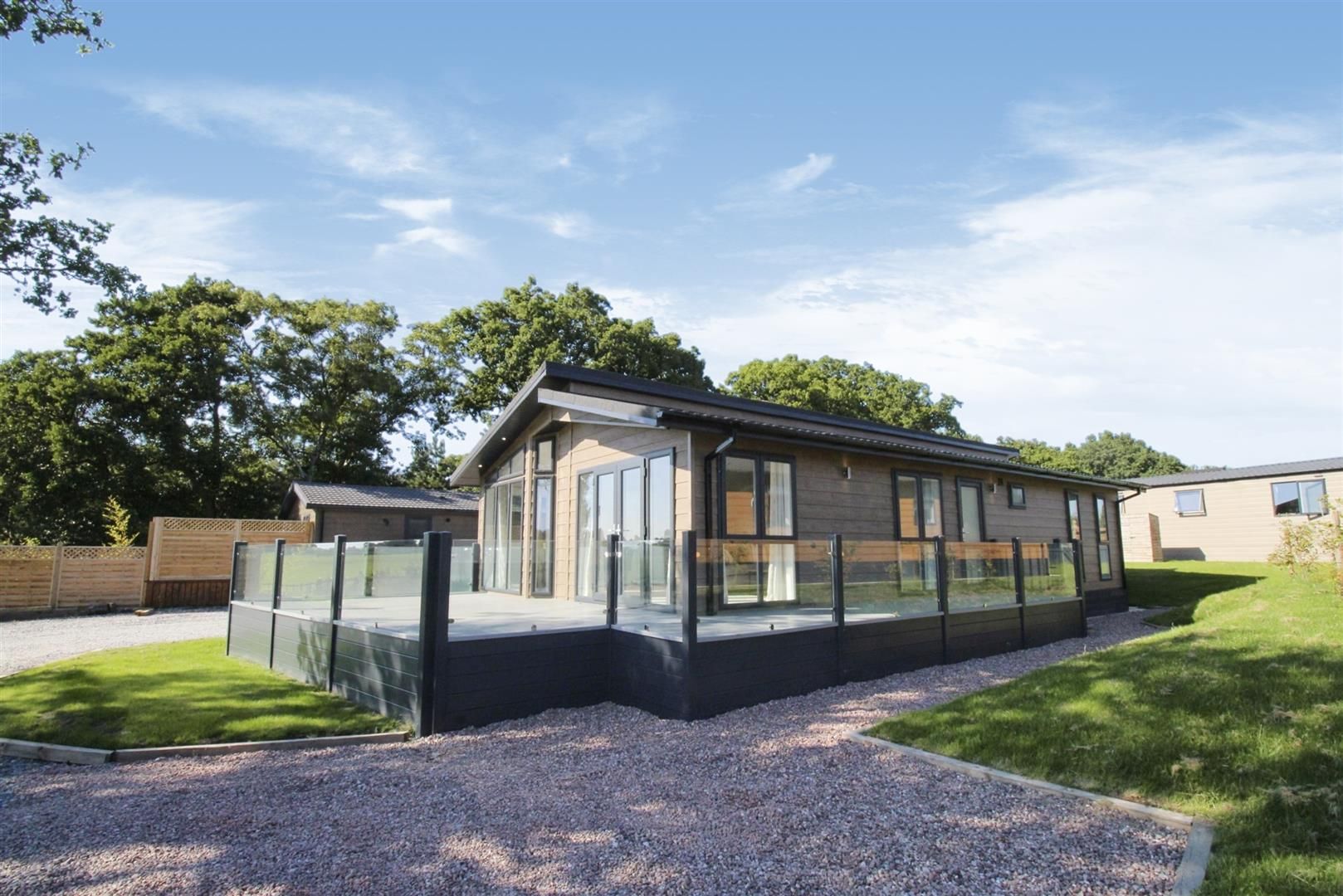 2 bed mobile/park home for sale in Back Lane, Eaton, Congleton CW12