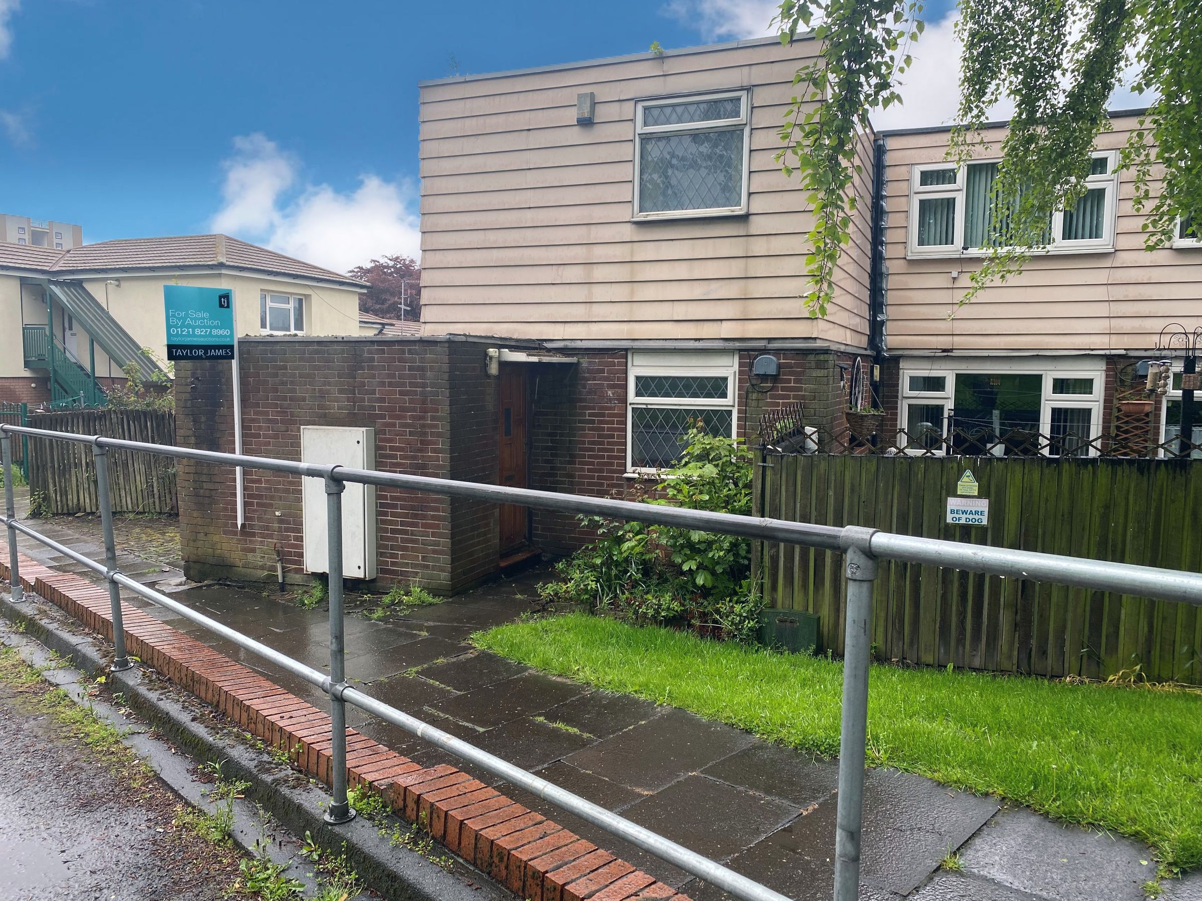 31 Hawkshead Drive, Bradford, West Yorkshire BD5  