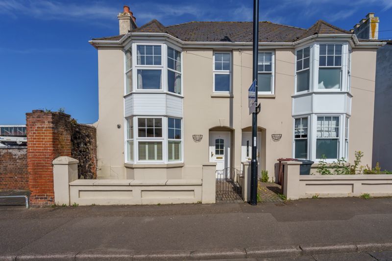 Edge Of City Center With Parking, Basin Road, Chichester PO19  