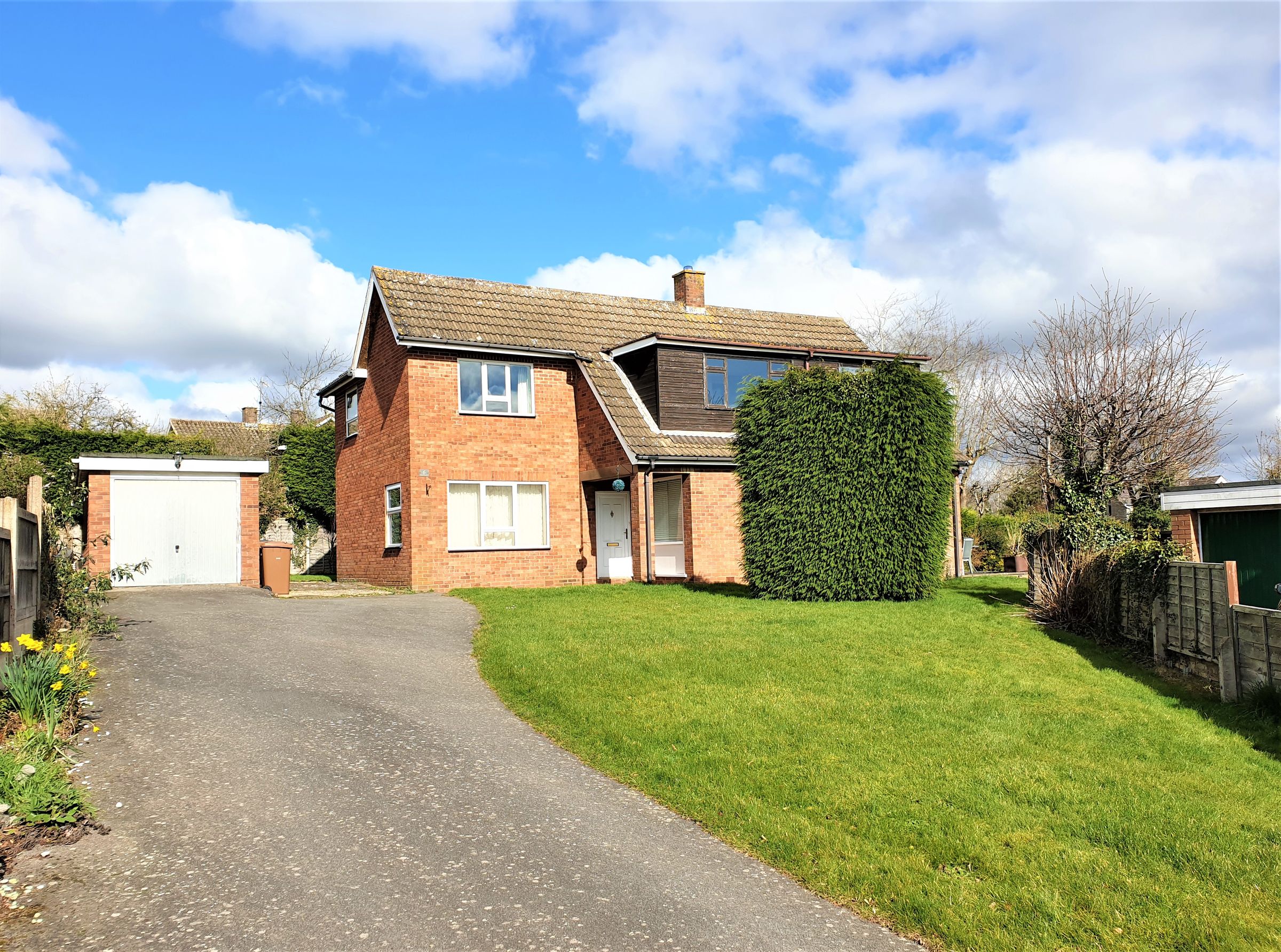 4 bed detached house for sale in Bredon Close, Inkberrow, Worcester