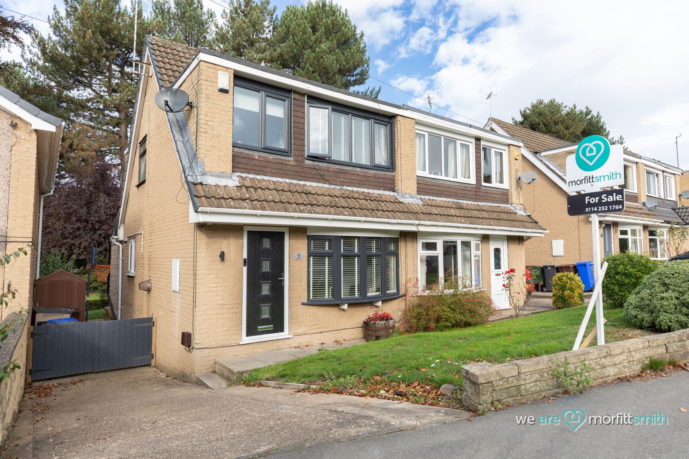 3 bed semidetached house for sale in River View Road, Oughtibridge