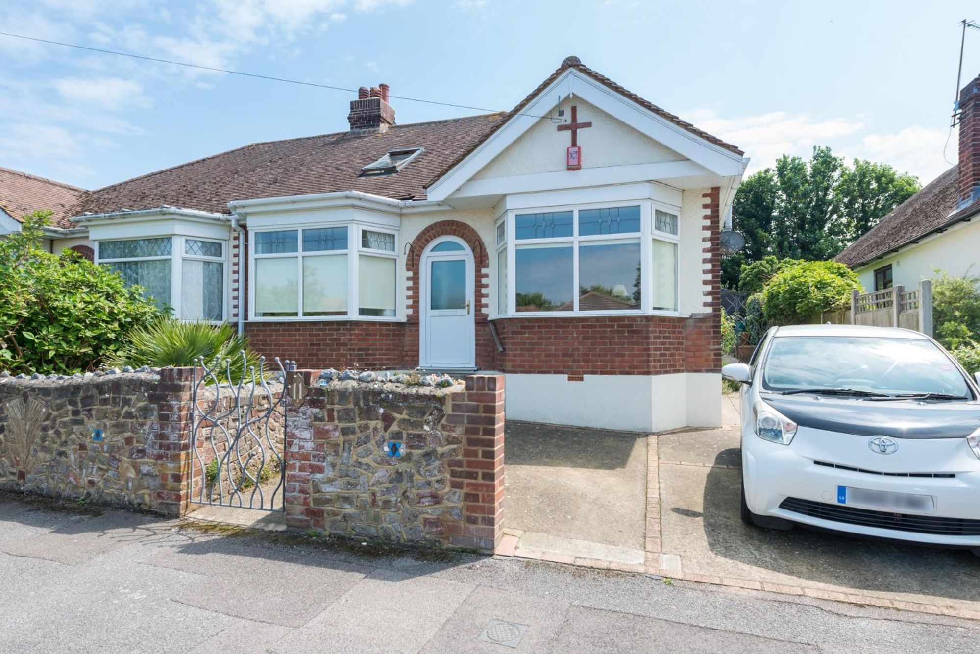 3 bed semidetached house for sale in Nethercourt Gardens, Ramsgate