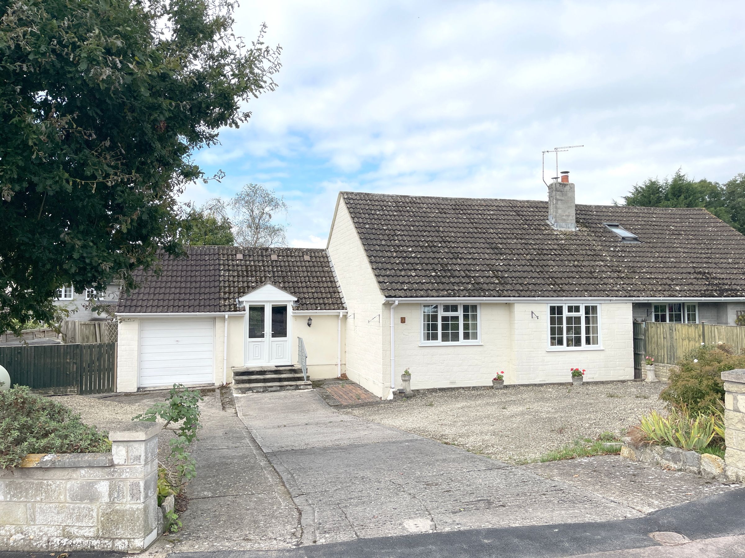 3 bed semidetached bungalow for sale in Coxs Drive, Baltonsborough