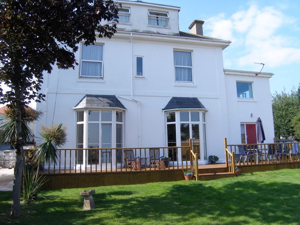 Castle Gardens, Castle Road, Torquay TQ1  