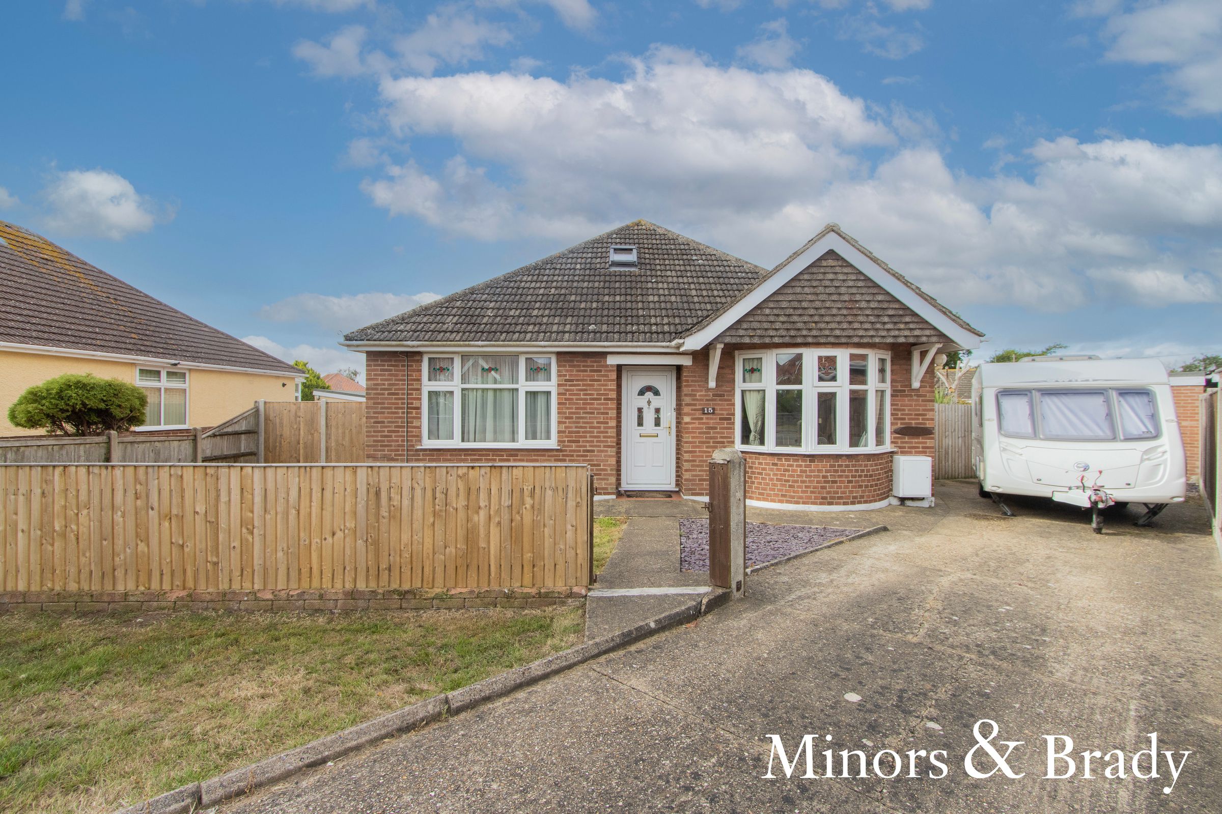 3 bed detached bungalow for sale in Grange Road, CaisterOnSea, Great Yarmouth NR30 Zoopla