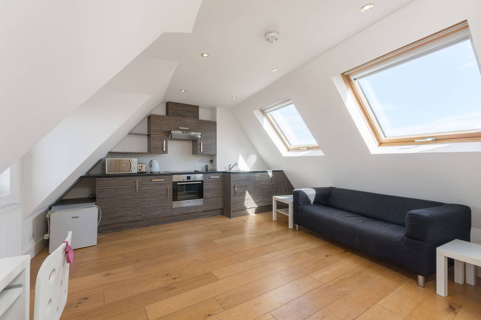 Northfield Avenue, Northfields, London W5