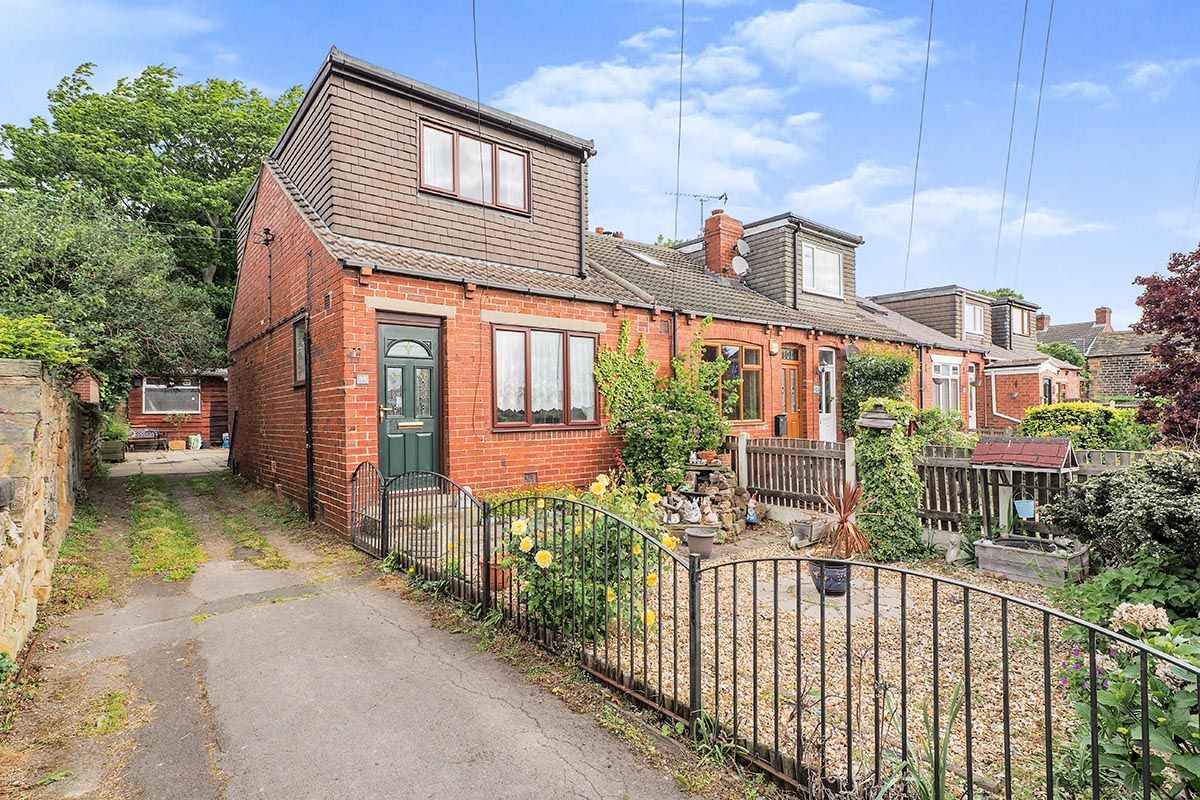 2 bed terraced house for sale in Mill Lane, Ryhill, Wakefield, West