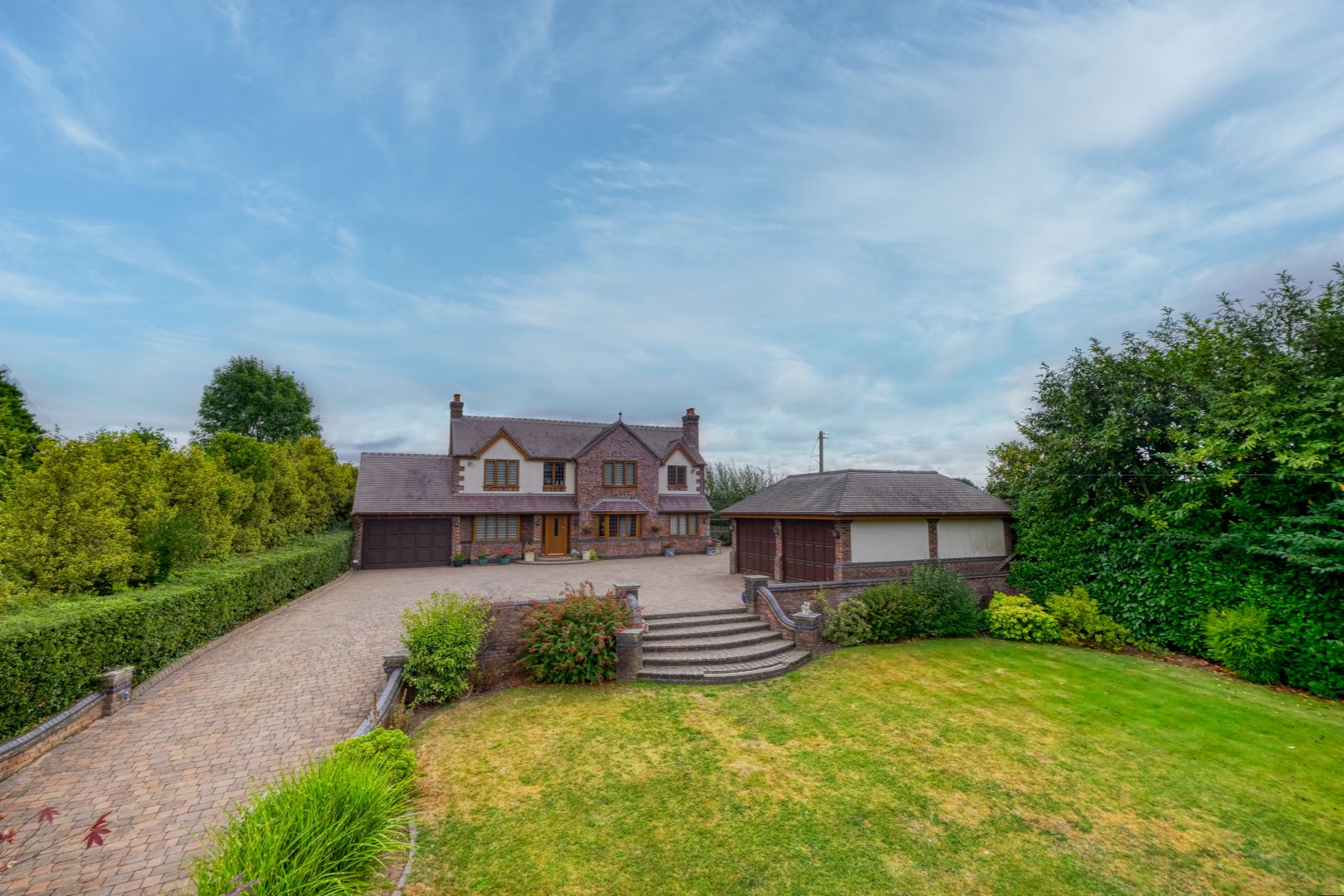 4 bed detached house for sale in Stourbridge Road, Fairfield