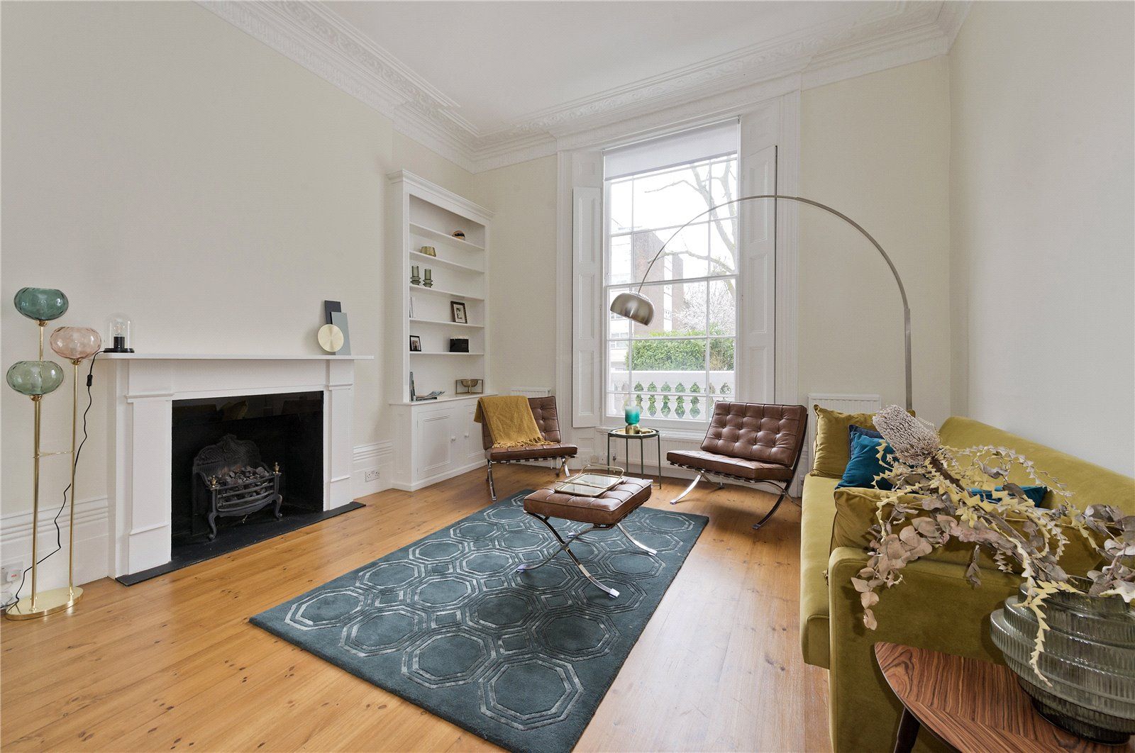 Ladbroke Road, Notting Hill, London, UK W11  