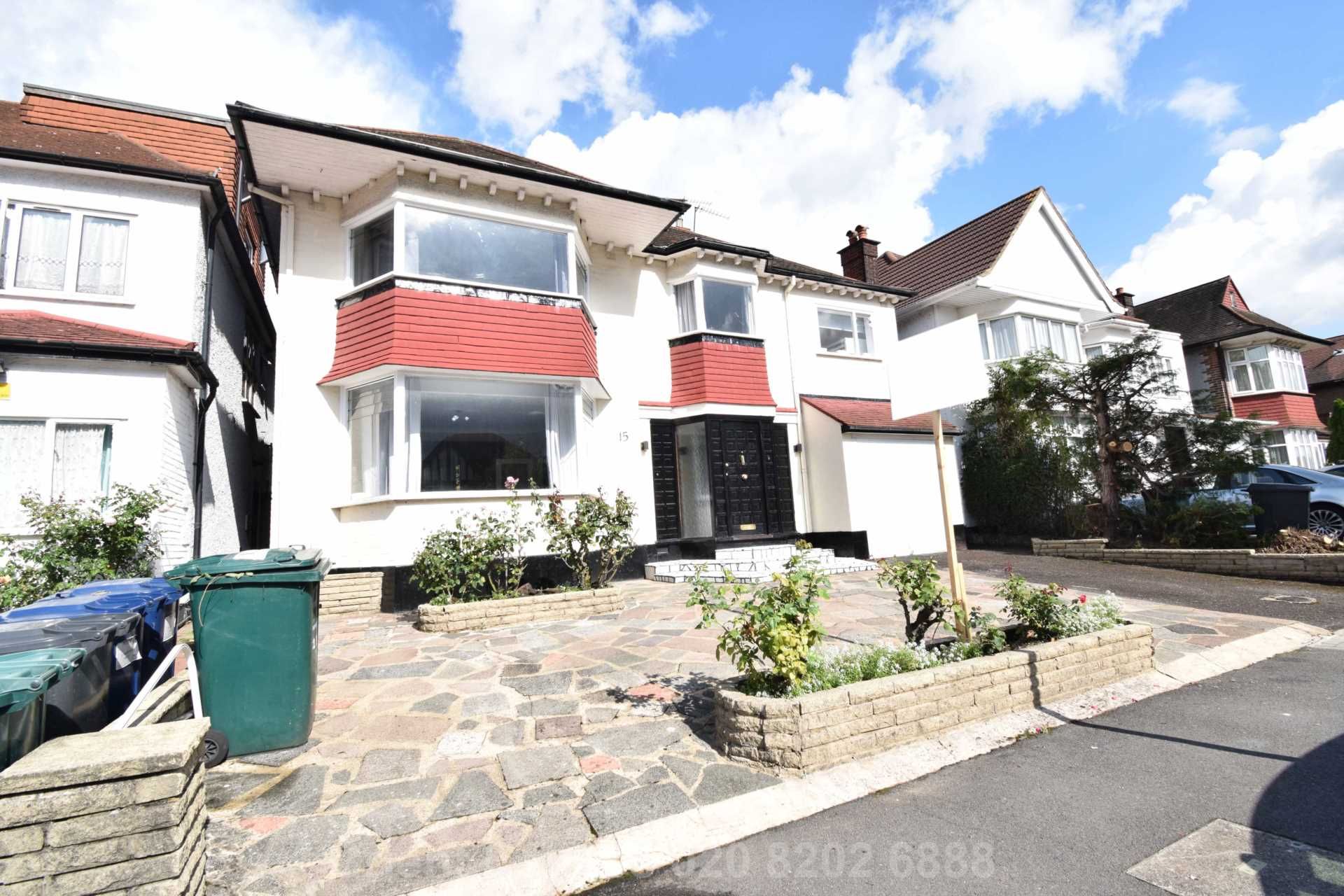 5 bed detached house for sale in Cheyne Walk, Hendon NW4 Zoopla