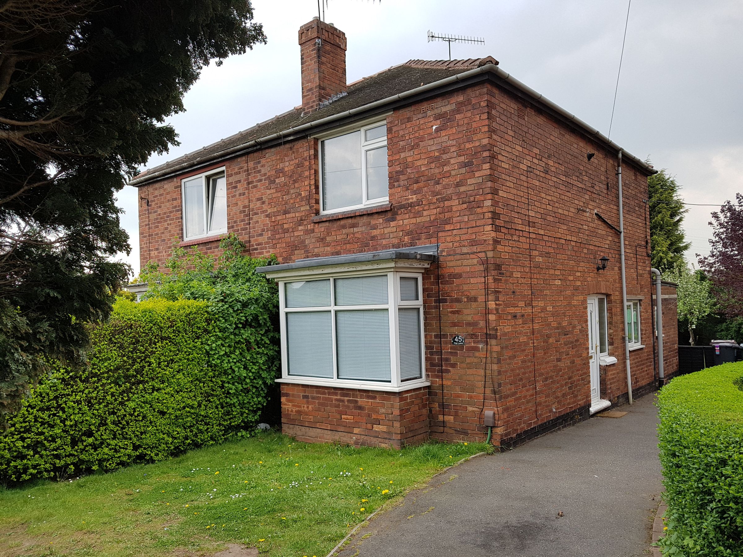 2 bed semidetached house to rent in Flat Lane, Whiston, Rotherham S60