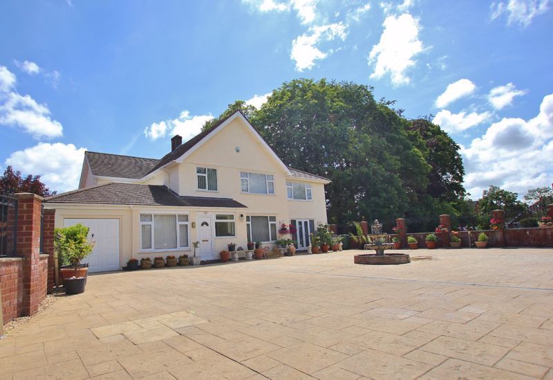 5 bed detached house for sale in Stanfield Drive, Bebington, Wirral