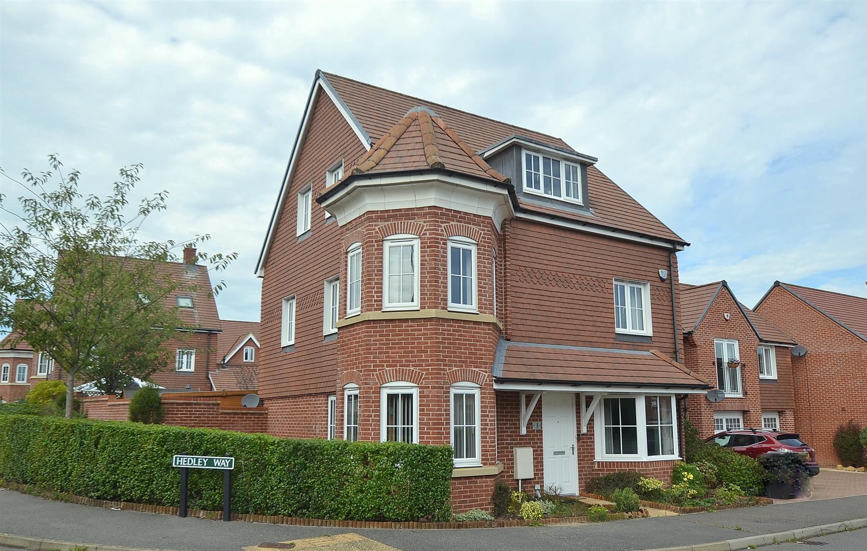 4 bed detached house for sale in Hedley Way, Hailsham BN27 Zoopla