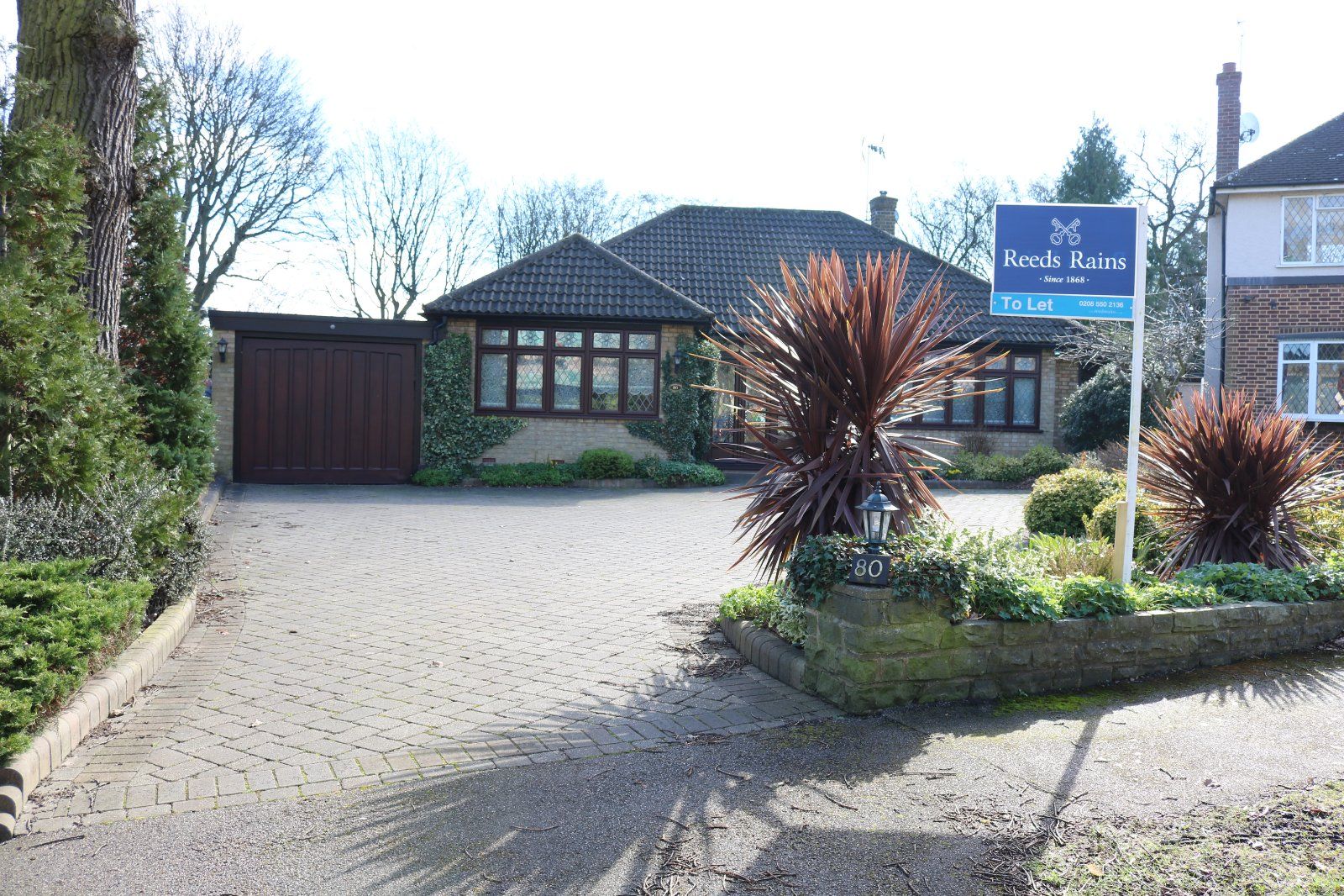 2 bed bungalow to rent in Bracken Drive, Chigwell, Essex IG7 Zoopla