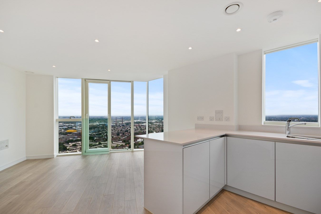 2 bed flat for sale in Pinnacle Apartments, Saffron Central Square