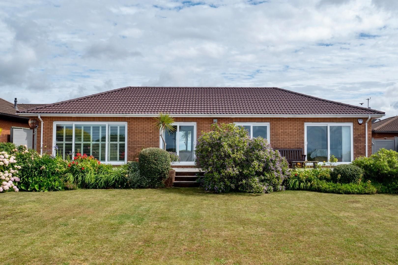 4 bed detached bungalow for sale in Oyster Bend, Sully, Penarth CF64