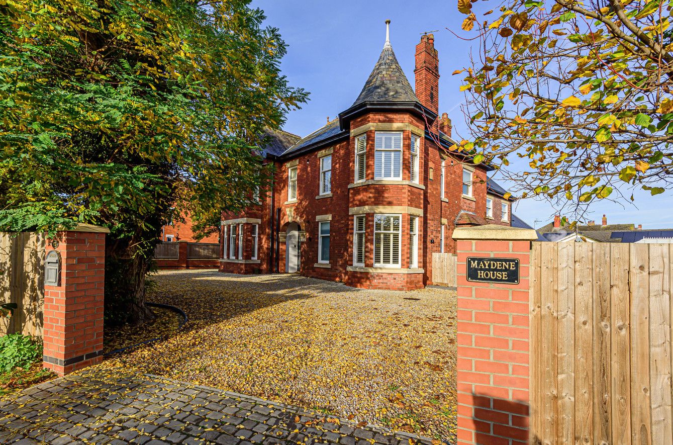 5 bed detached house for sale in London Road, Sleaford NG34 Zoopla