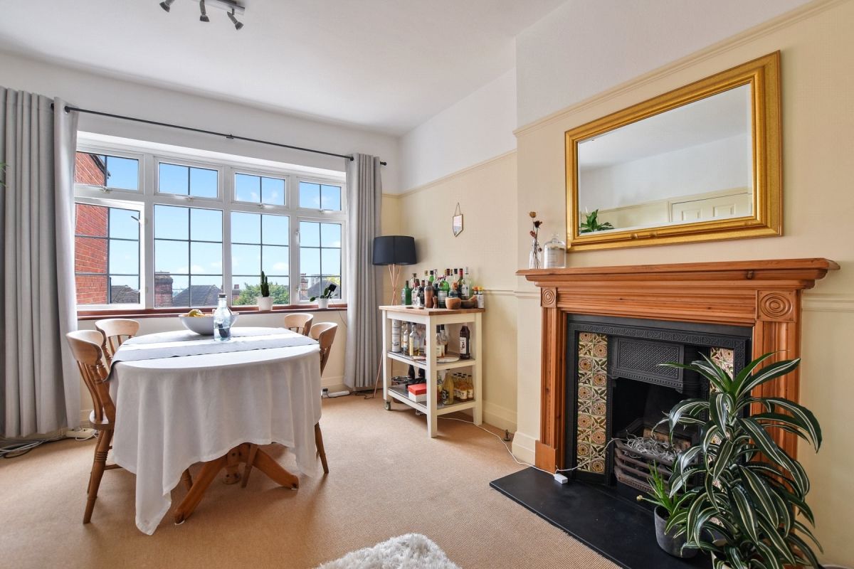 2 bed flat to rent in Hornsey Lane, London N6 Zoopla