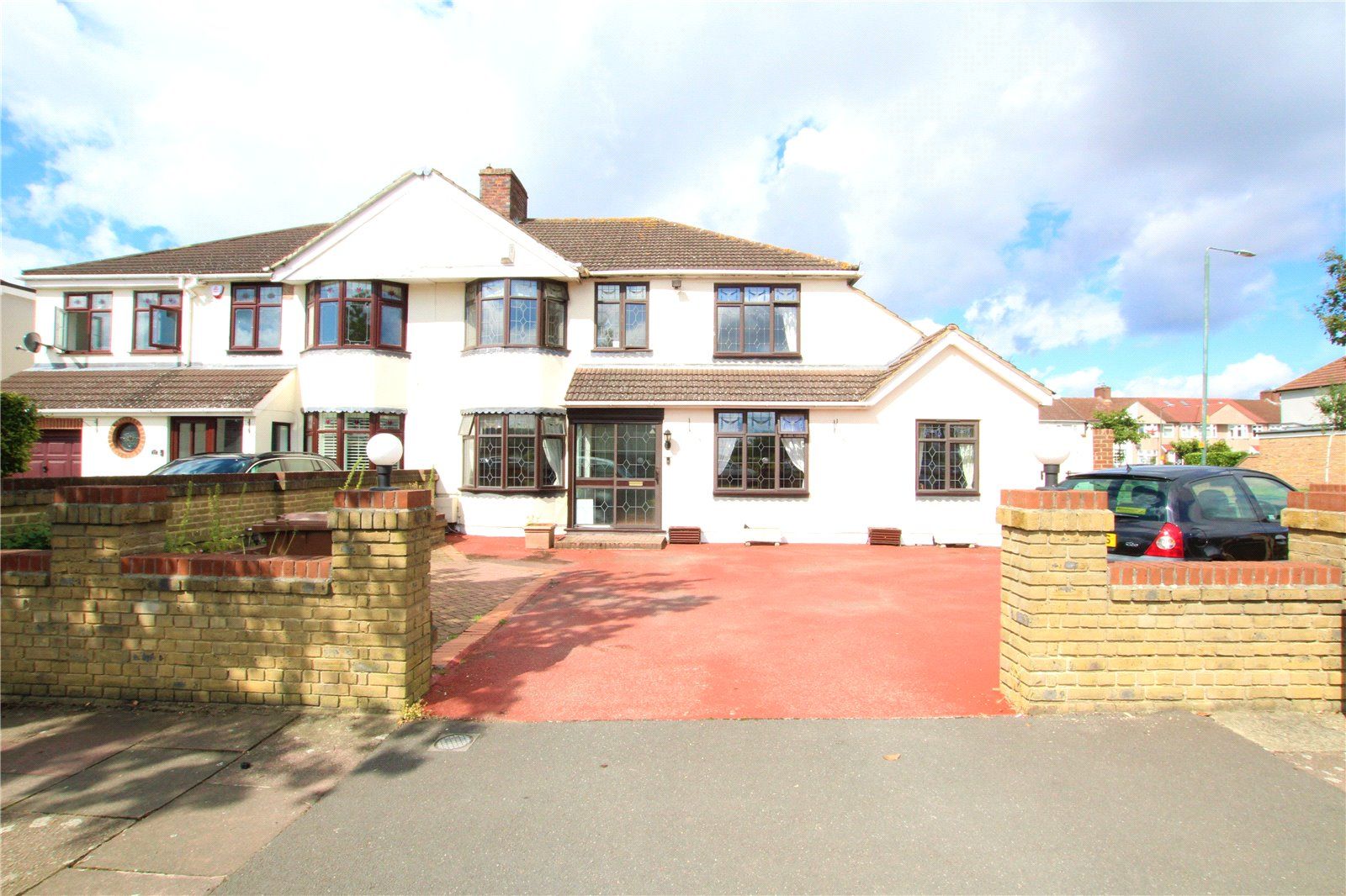 5 bed semidetached house for sale in Meadow View, Sidcup, Kent DA15