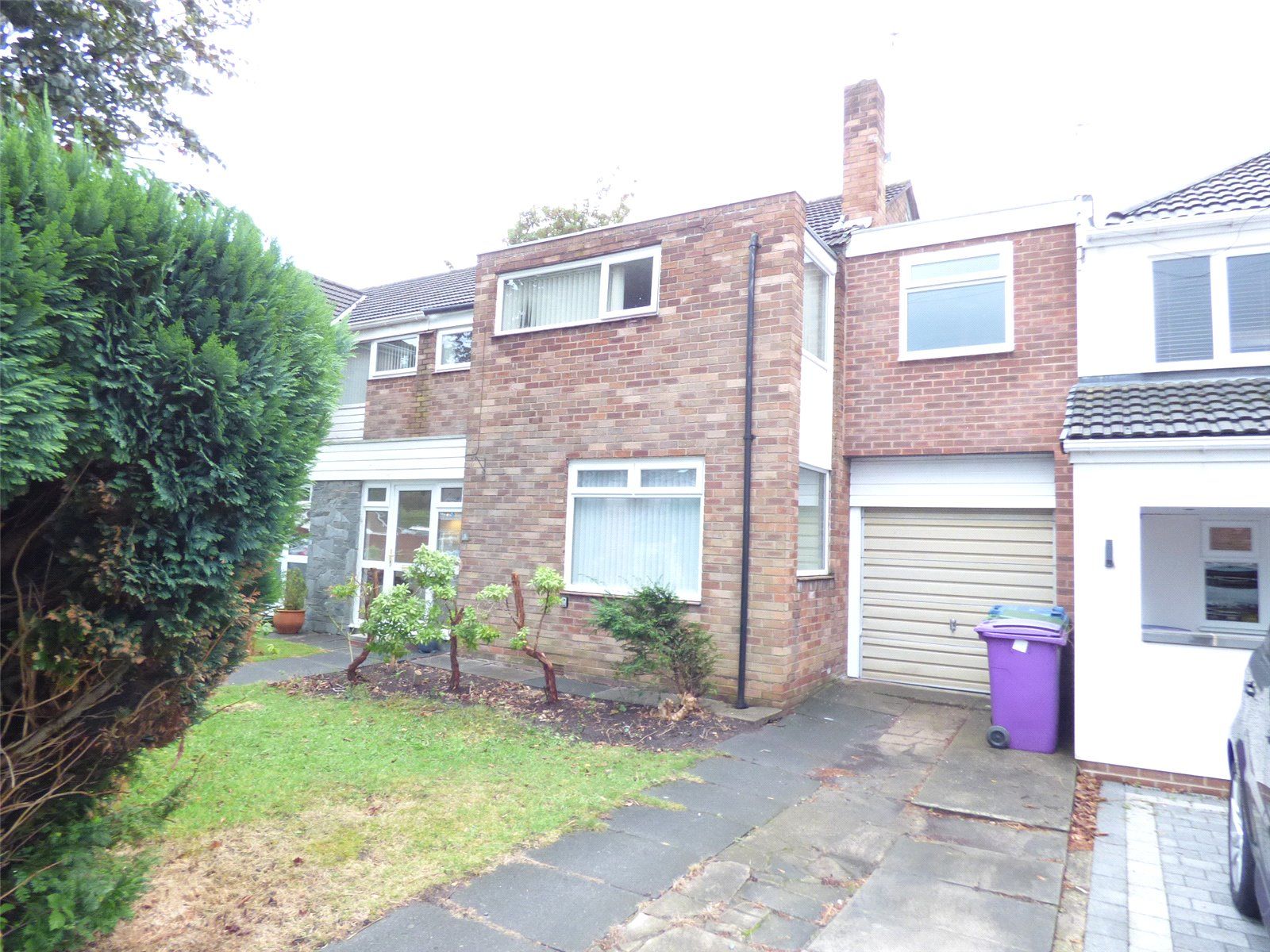 4 bed semidetached house for sale in Sandfield Close, Liverpool