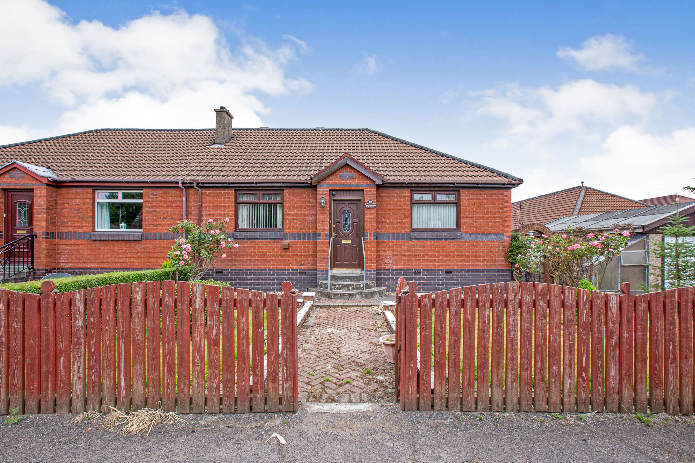 2 bed semidetached bungalow for sale in Westburn Road, Glasgow G72